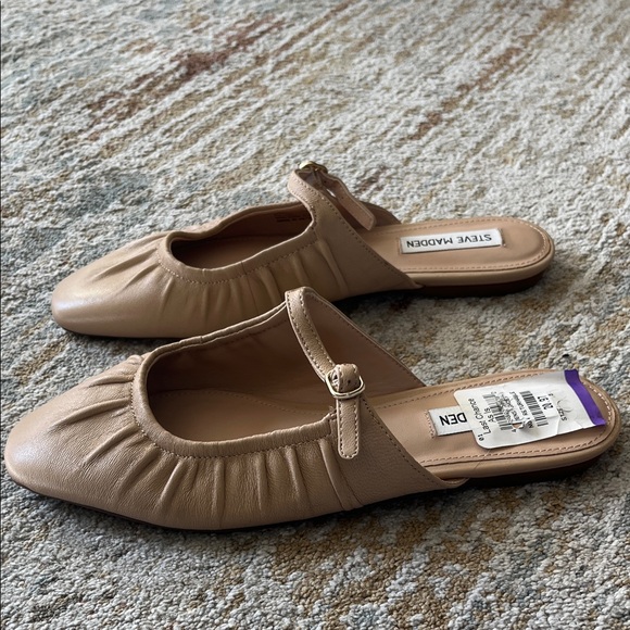 Steve Madden Shoes - Steve Madden Beige Mules with Strap